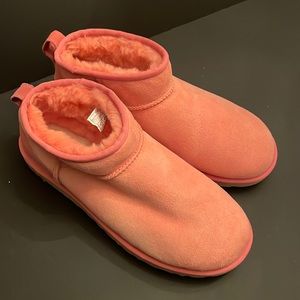 Size 11 pink/salmon UGG booties
